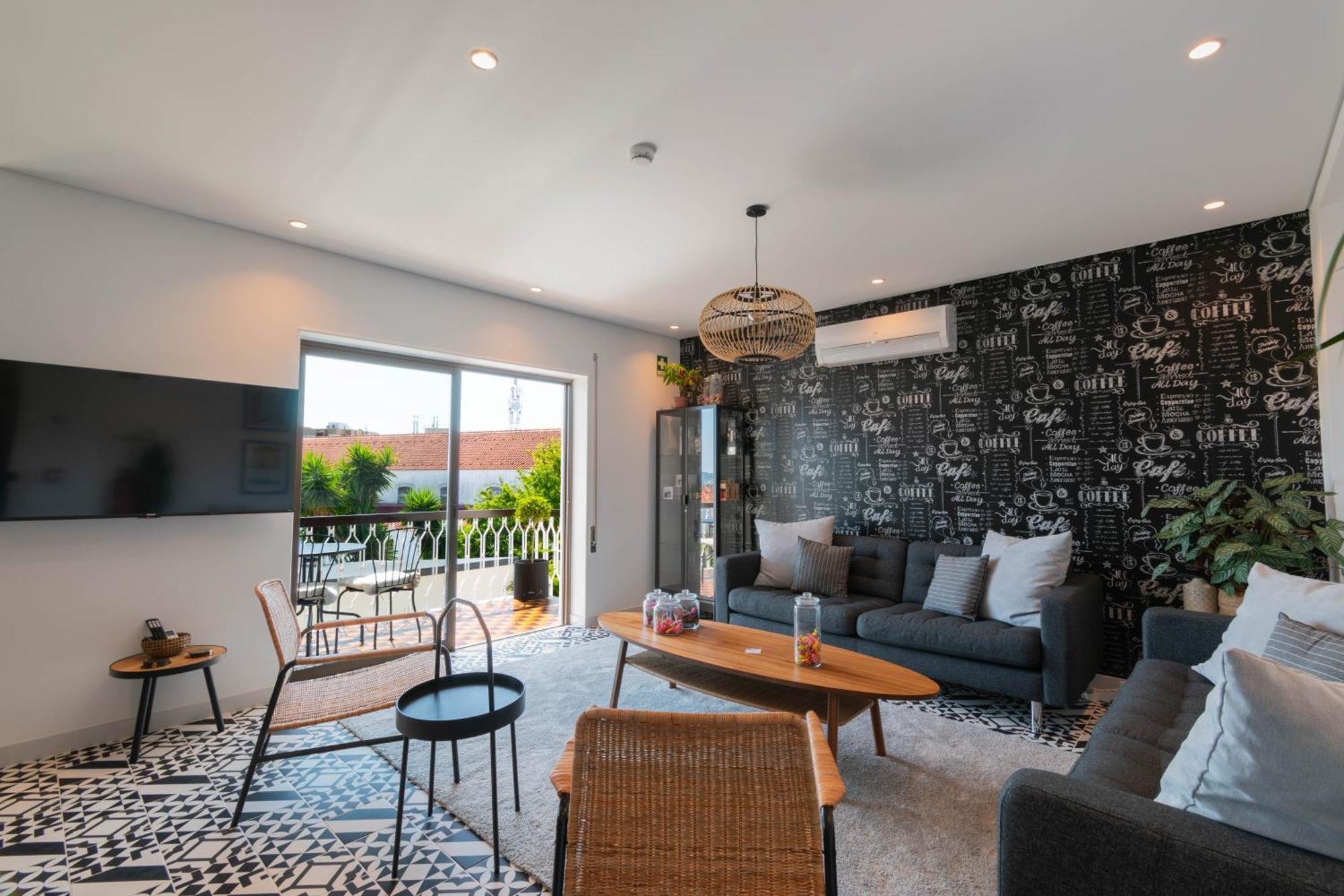 코임브라 7Min To Uni Se-Velha - Ac - Work Desk - 300Mbs Wifi B&B 외부 사진